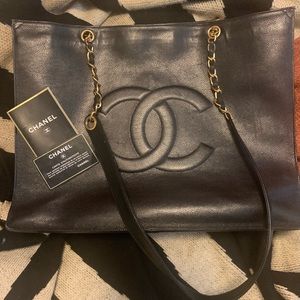 Jumbo Chanel Tote